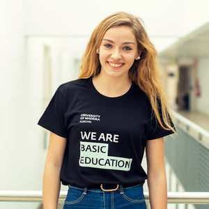 T-shirt de Educação Básica